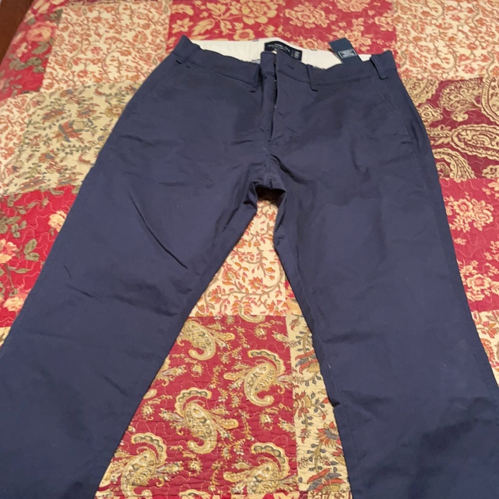 Abercrombie & Fitch chinos